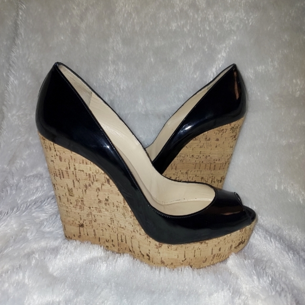 Authenticated Louboutin Crock Black Leather Patent Wedges, Size 41.5